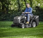 Alpina Rasentraktor AT4 84 A, 84 cm Schnittbreite, 352 cm³ Motor, Schaltgetriebe, 200 L Fangkorb Alpina