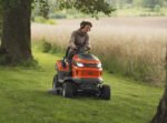 Husqvarna TS 215T Rasentraktor, 95 cm Schnittbreite, 20,4 PS Benzinmotor, Hydrostat, Seitenauswurf Husqvarna