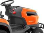 Husqvarna TS 217T Rasentraktor, 108 cm Schnittbreite, V-Twin Motor, Hydrostat, Seitenauswurf & Mulchfunktion Husqvarna