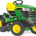 John Deere X167 Rasentraktor, 122 cm Schnittbreite, 22 PS Briggs & Stratton V-Twin, Hydrostat John Deere