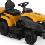 STIGA Rasentraktor Estate 598 W, 98 cm Schnittbreite, 586 cm³ V-Twin Motor, Hydrostat, inkl. Mulchkit, Anhängerkupplung & Ladegerät Stiga