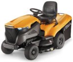 STIGA Rasentraktor Estate 7102 W, 102 cm Schnittbreite, 2-Zylinder Motor, 300 L Fangkorb, Hydrostat Stiga