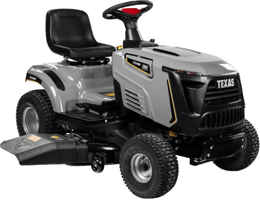 Texas TTS108H Premium Rasentraktor, 108 cm Schnittbreite, 14,7 PS V-Twin Motor, Hydrostat, Seitenauswurf & Mulchen Texas
